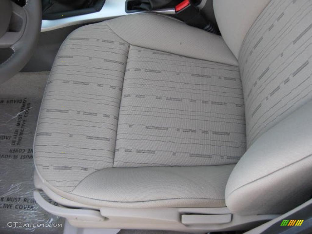 Medium Stone Interior 2011 Ford Focus SE Sedan Photo #46647386