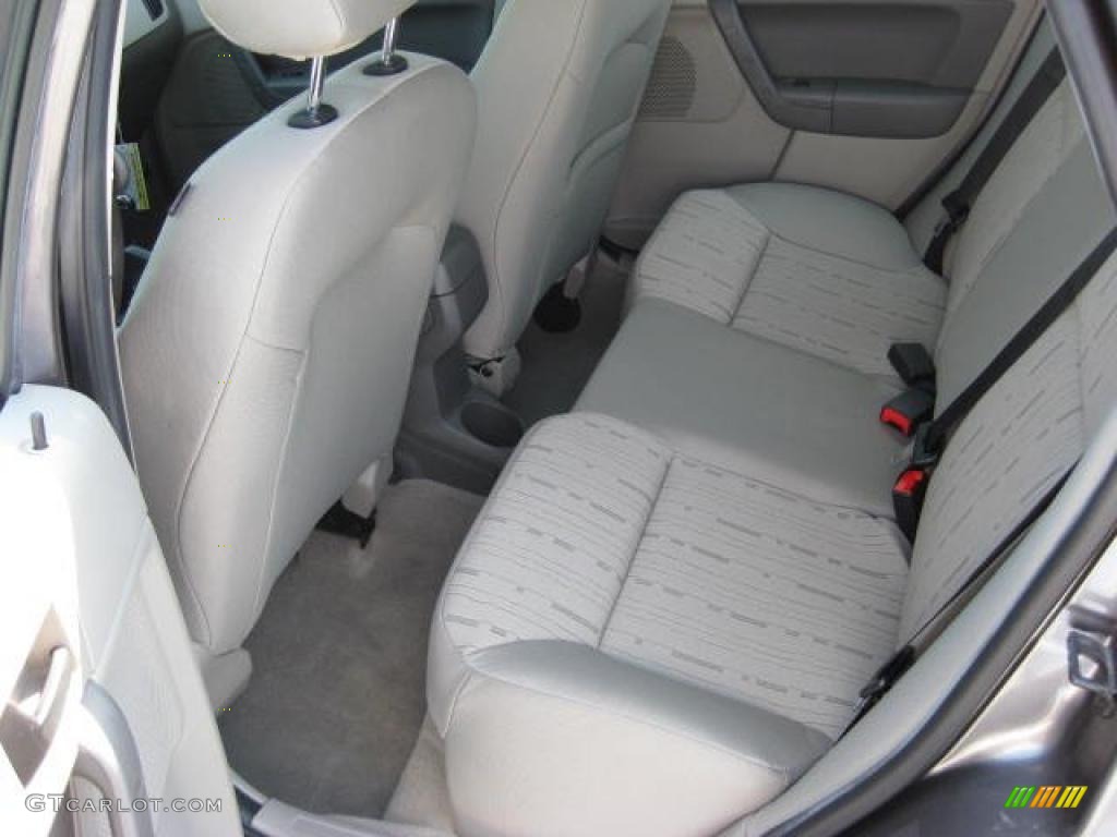 Medium Stone Interior 2011 Ford Focus SE Sedan Photo #46647398
