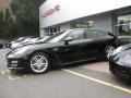 Black - Panamera 4 Photo No. 4