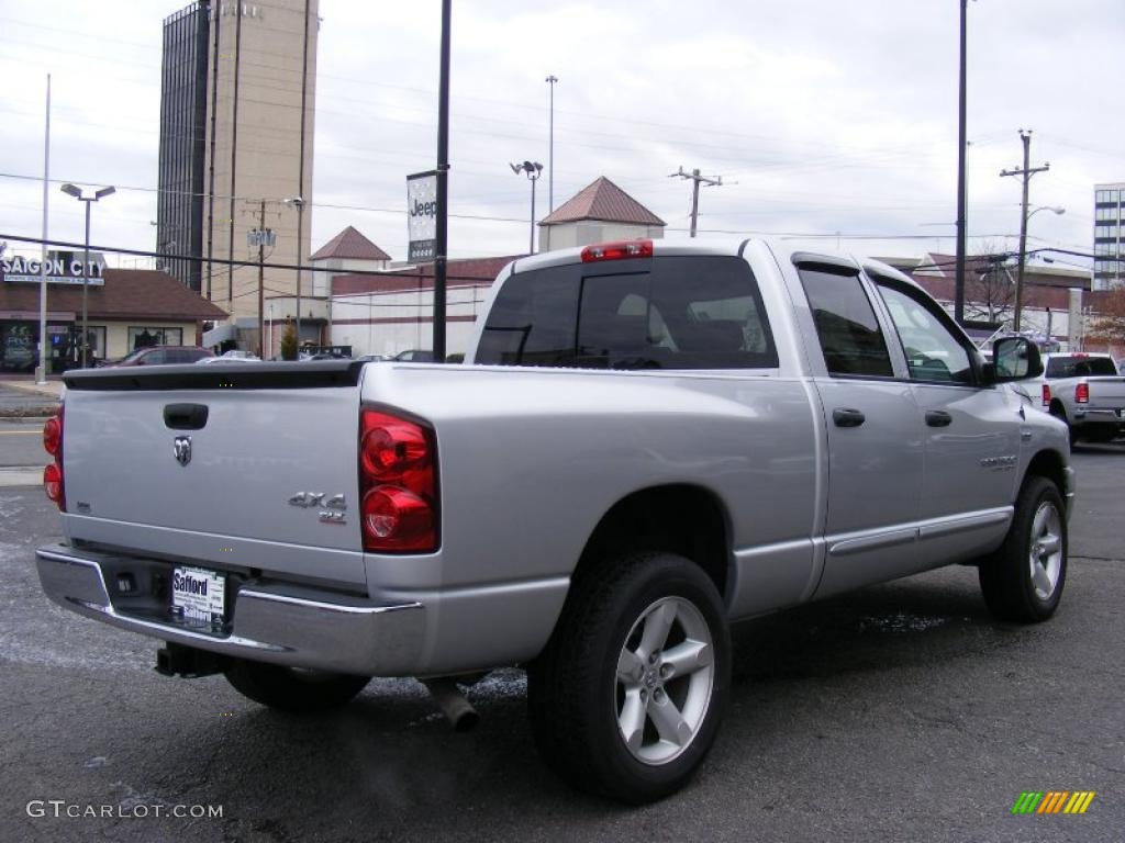 2007 Ram 1500 ST Quad Cab 4x4 - Bright Silver Metallic / Medium Slate Gray photo #5