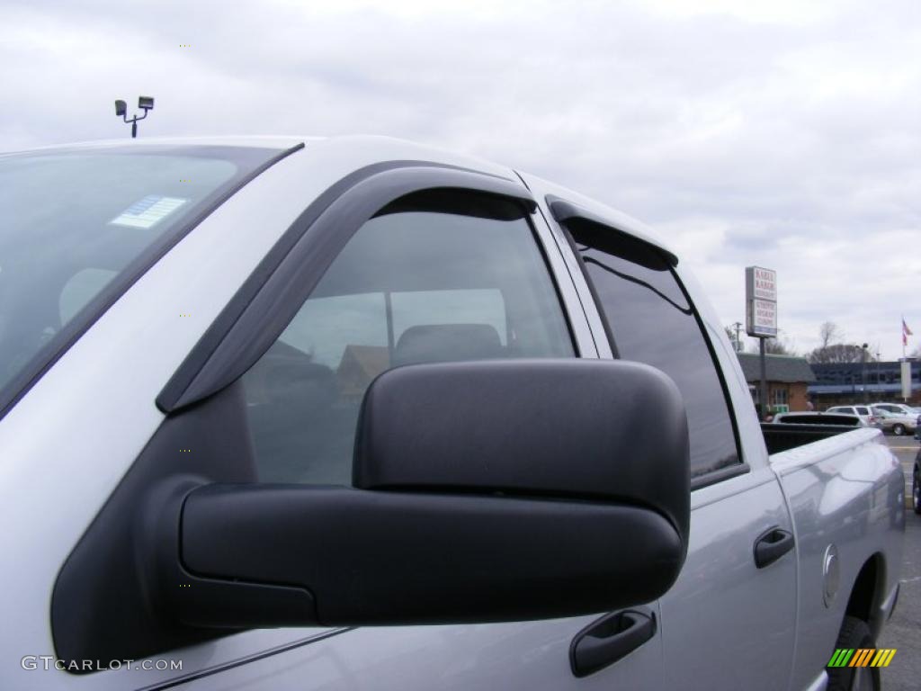 2007 Ram 1500 ST Quad Cab 4x4 - Bright Silver Metallic / Medium Slate Gray photo #9