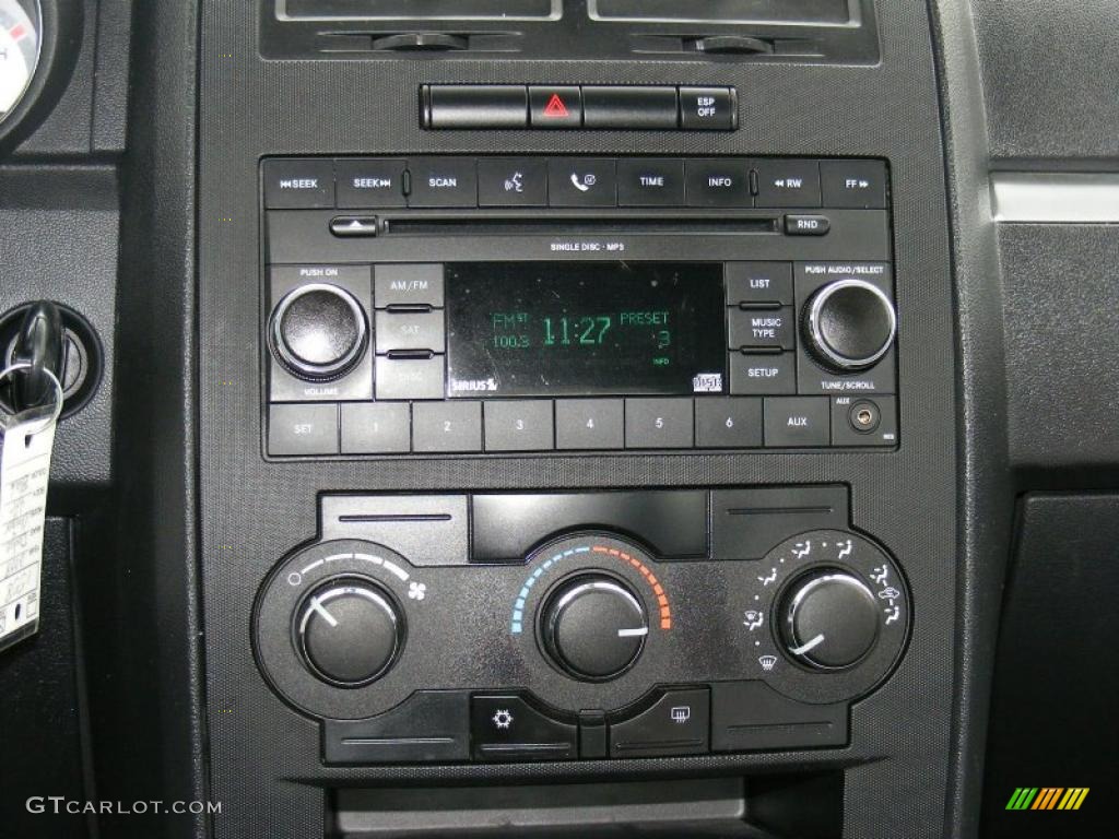 2008 Dodge Charger SE Controls Photo #46651325