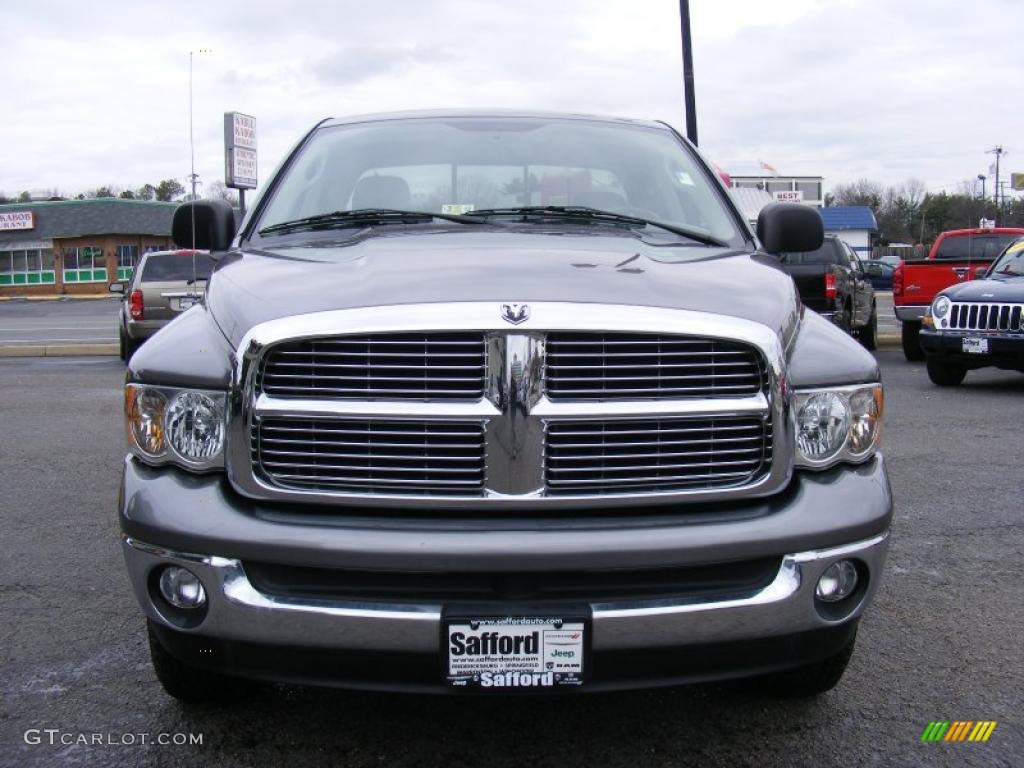 2005 Ram 1500 Laramie Quad Cab 4x4 - Mineral Gray Metallic / Dark Slate Gray photo #2