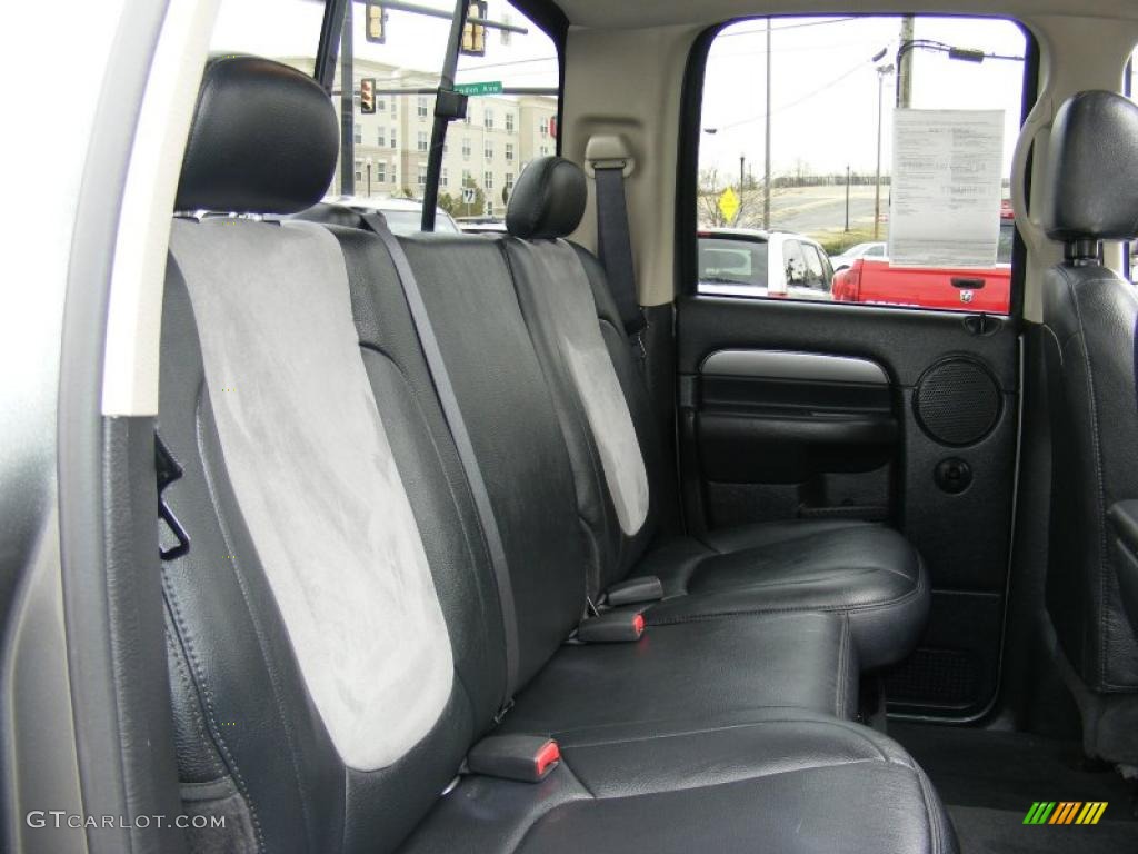 2005 Ram 1500 Laramie Quad Cab 4x4 - Mineral Gray Metallic / Dark Slate Gray photo #31