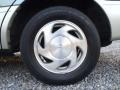 1999 Toyota Sienna XLE Wheel and Tire Photo