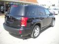 Jet Black - XL7 AWD Photo No. 3