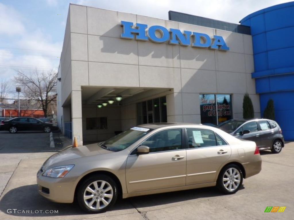 2007 Accord EX-L V6 Sedan - Desert Mist Metallic / Ivory photo #1