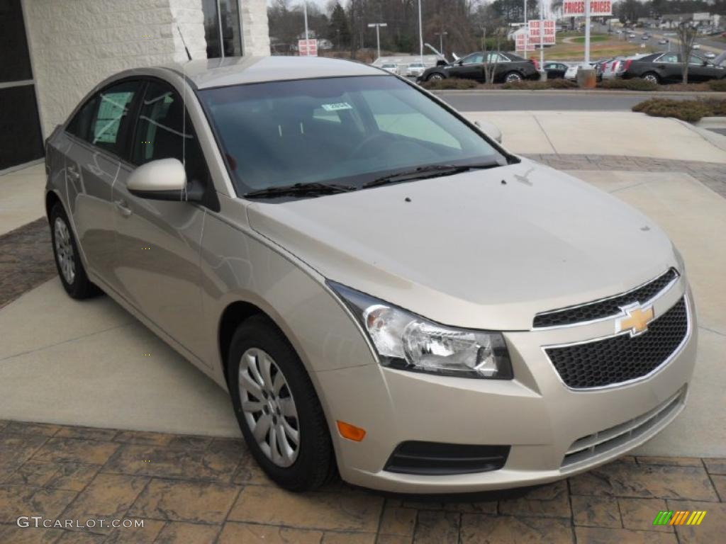 Gold Mist Metallic 2011 Chevrolet Cruze LT Exterior Photo #46657886