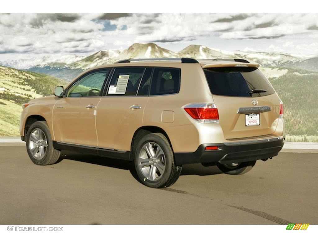 Sandy Beach Metallic 2011 Toyota Highlander Limited 4WD Exterior Photo #46660307