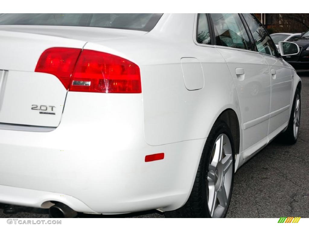 2008 A4 2.0T quattro S-Line Sedan - Ibis White / Black photo #9