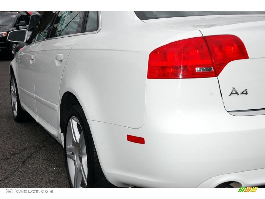 2008 A4 2.0T quattro S-Line Sedan - Ibis White / Black photo #10