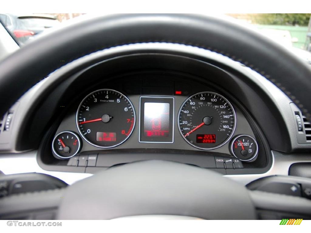 2008 A4 2.0T quattro S-Line Sedan - Ibis White / Black photo #20