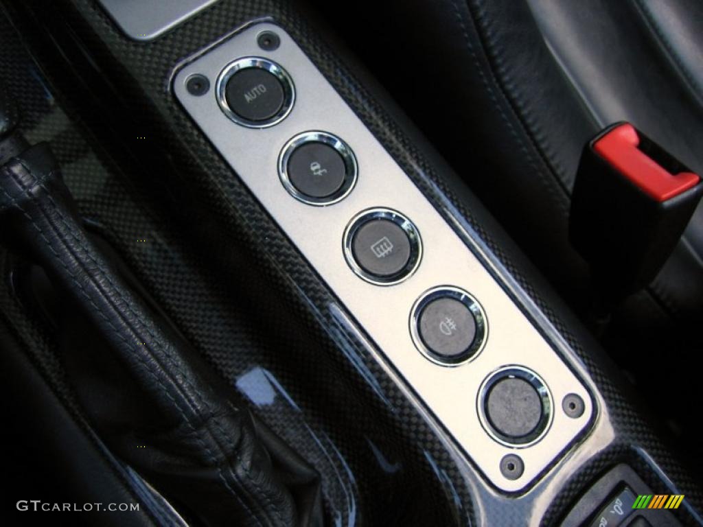 2006 Maserati GranSport Spyder Controls Photo #46661594