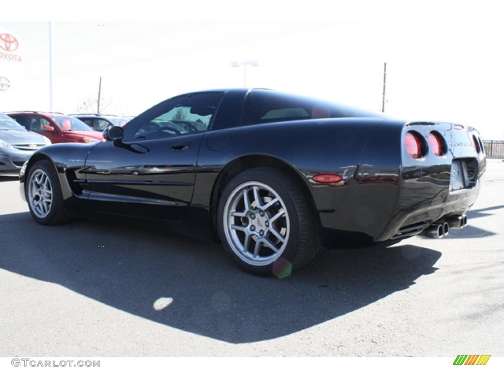Black 2002 Chevrolet Corvette Coupe Exterior Photo #46661975