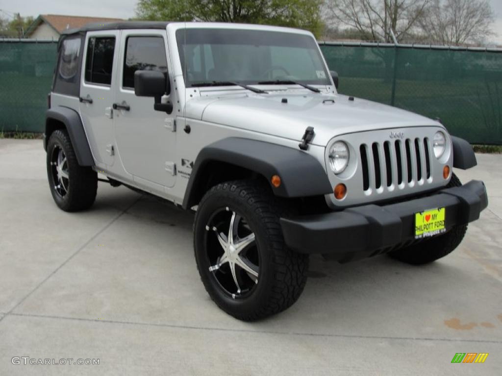 Bright Silver Metallic 2007 Jeep Wrangler Unlimited X 4x4 Exterior Photo #46662437