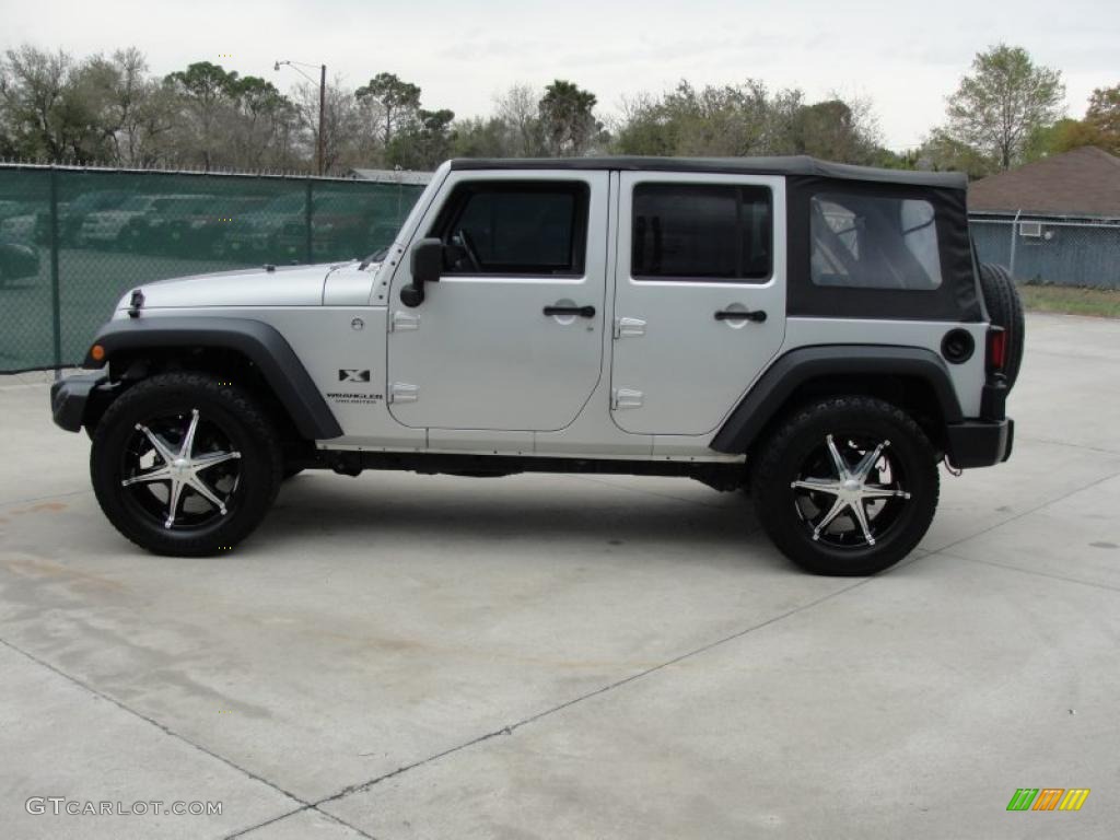 Bright Silver Metallic 2007 Jeep Wrangler Unlimited X 4x4 Exterior Photo #46662506