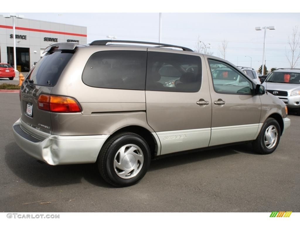 1999 Sienna XLE - Sable Pearl / Oak Beige photo #2