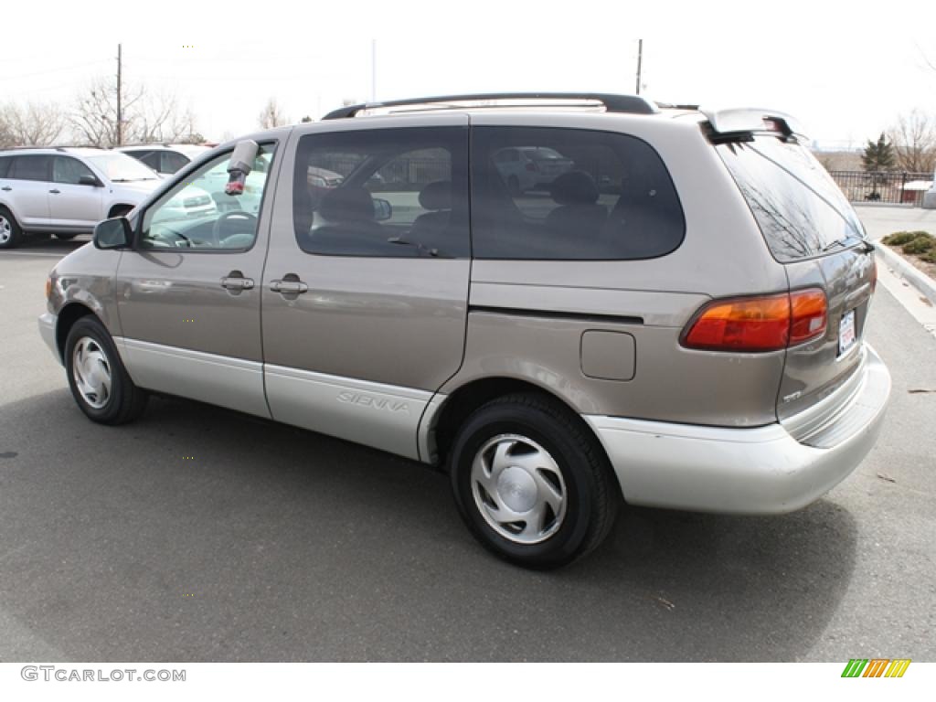 1999 Sienna XLE - Sable Pearl / Oak Beige photo #4