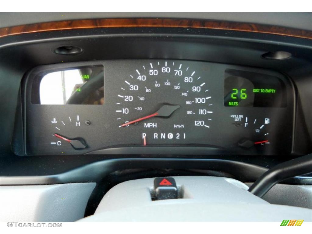1999 Lincoln Town Car Executive Gauges Photo #46663910
