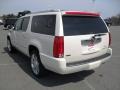 White Diamond Tricoat - Escalade ESV Premium AWD Photo No. 2