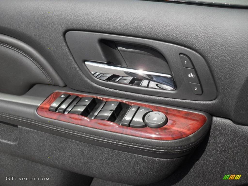 2011 Cadillac Escalade ESV Premium AWD Controls Photo #46664231