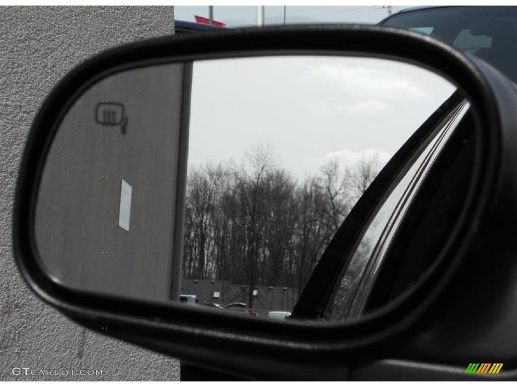 2005 Grand Marquis LS - Arizona Beige Metallic / Medium Parchment photo #27