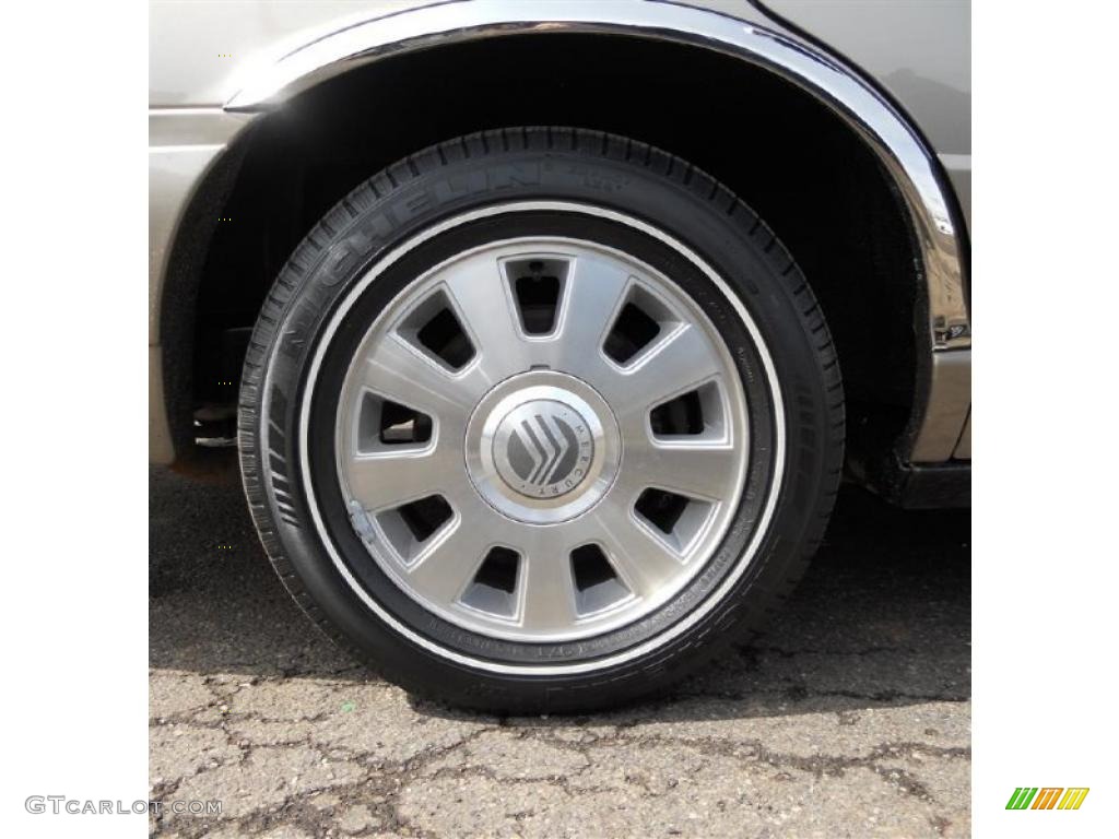 2005 Grand Marquis LS - Arizona Beige Metallic / Medium Parchment photo #32