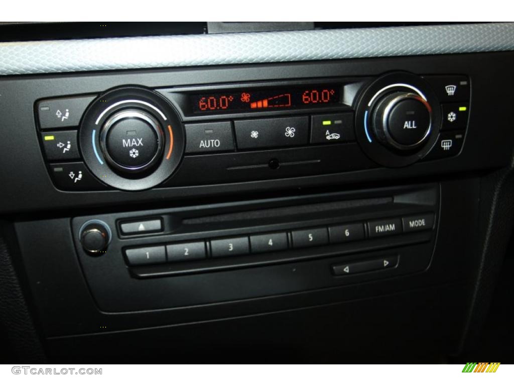 2010 BMW 3 Series 335i Coupe Controls Photo #46665494