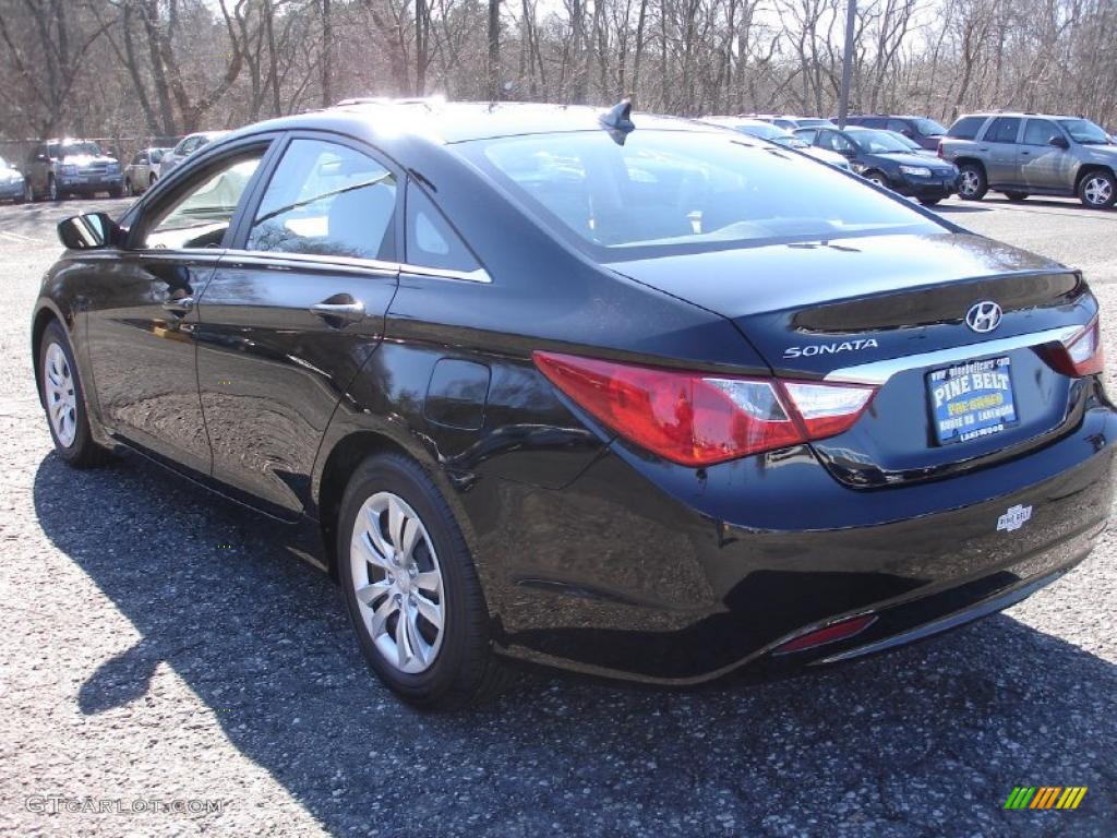 2011 Sonata GLS - Midnight Black / Gray photo #6