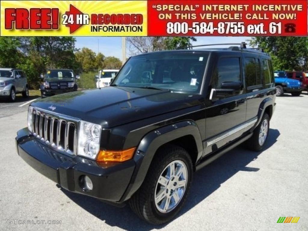 Brilliant Black Crystal Pearl Jeep Commander