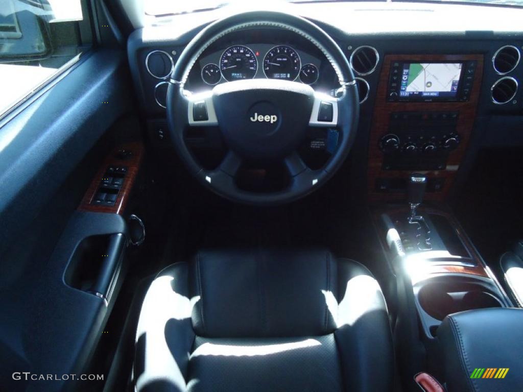 2010 Commander Limited - Brilliant Black Crystal Pearl / Dark Slate Gray photo #9