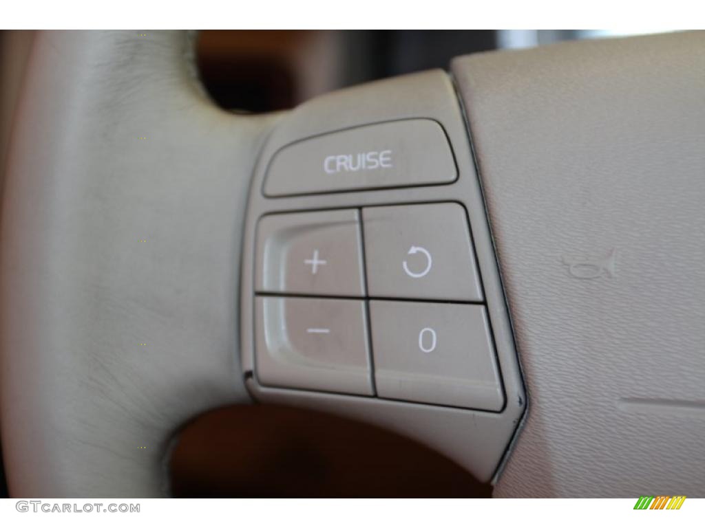 2007 Volvo S80 V8 AWD Controls Photo #46667264
