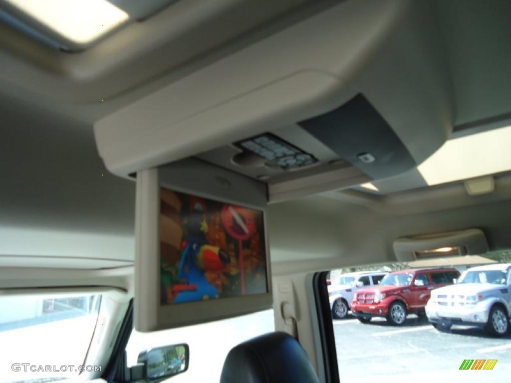 2010 Commander Limited - Brilliant Black Crystal Pearl / Dark Slate Gray photo #33