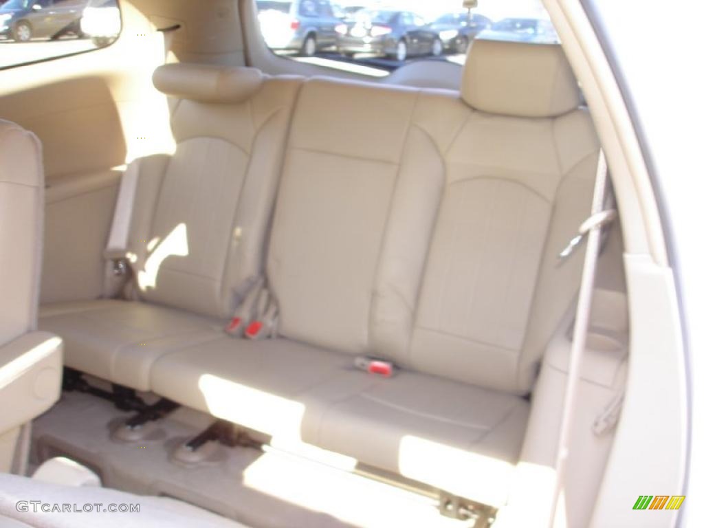 2008 Enclave CXL - Platinum Ice Metallic / Cashmere/Cocoa photo #13