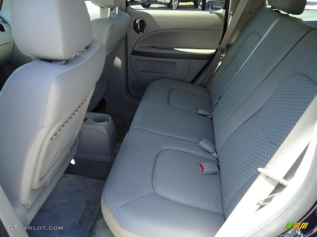 Gray Interior 2011 Chevrolet HHR LT Photo #46667558