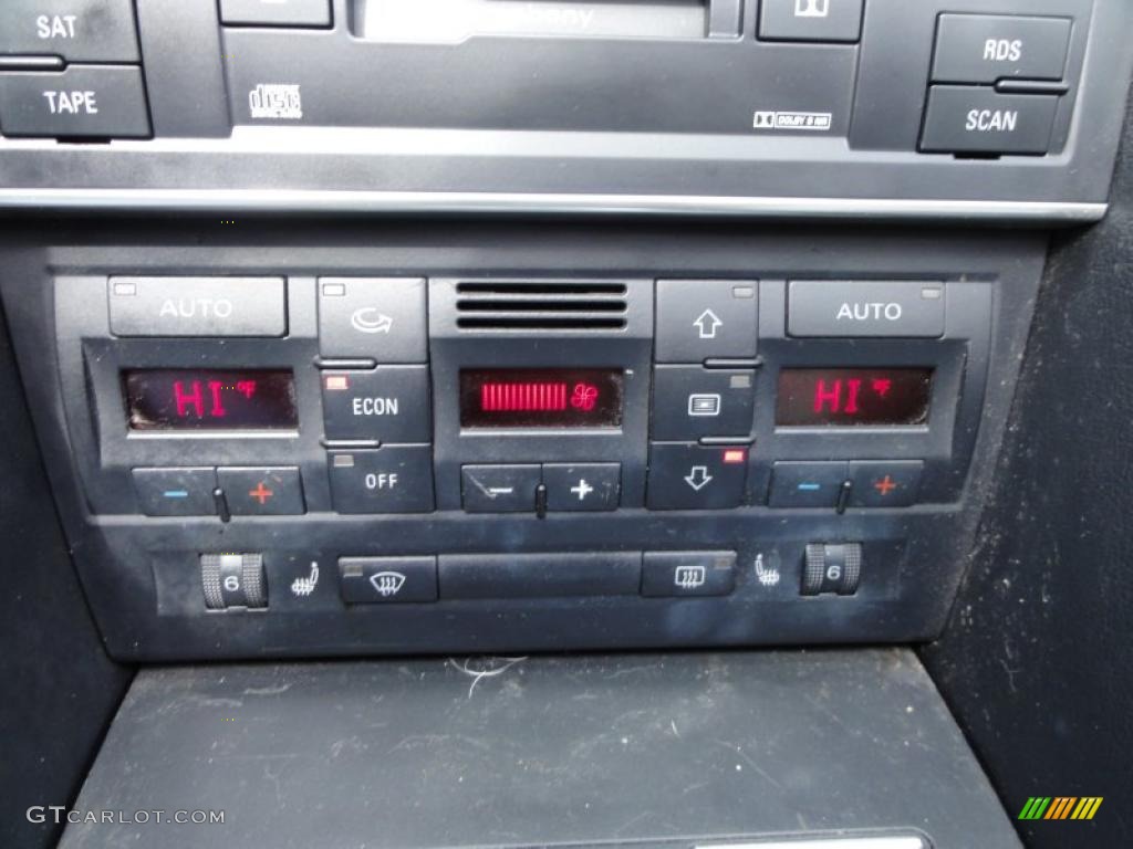 2004 A4 1.8T Cabriolet - Light Silver Metallic / Black photo #44