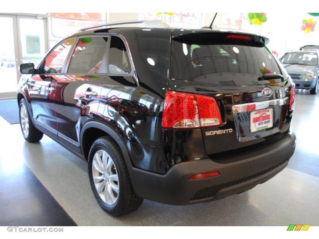 2011 Sorento EX V6 AWD - Ebony Black / Black photo #5