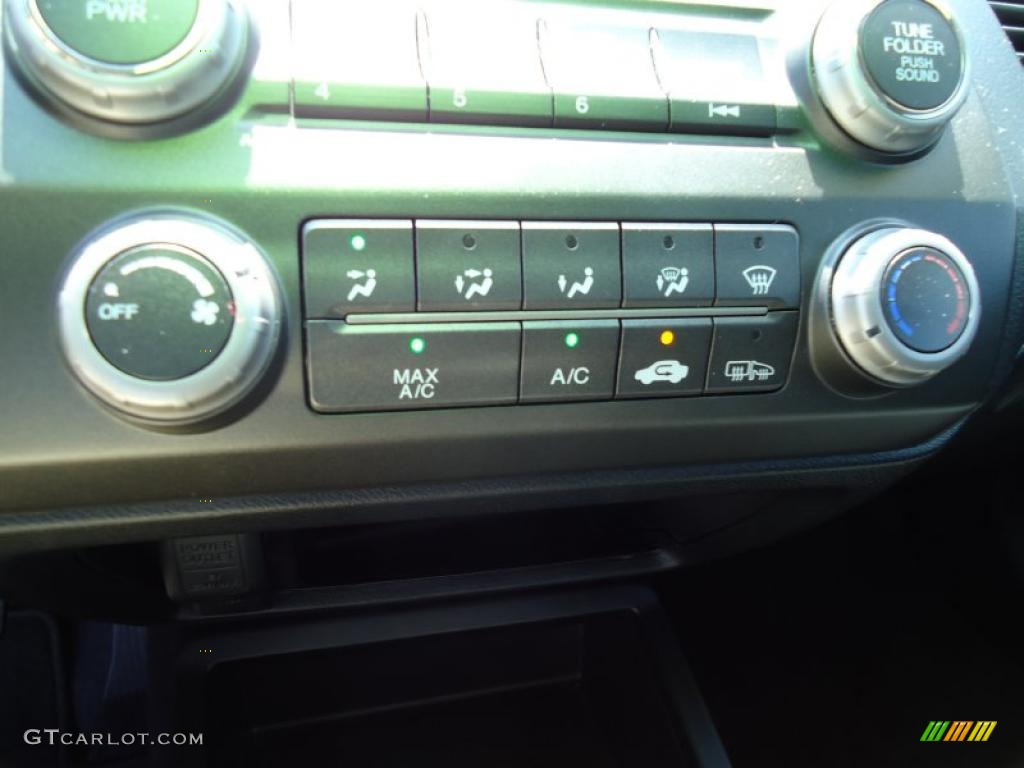 2008 Honda Civic EX-L Coupe Controls Photo #46669337