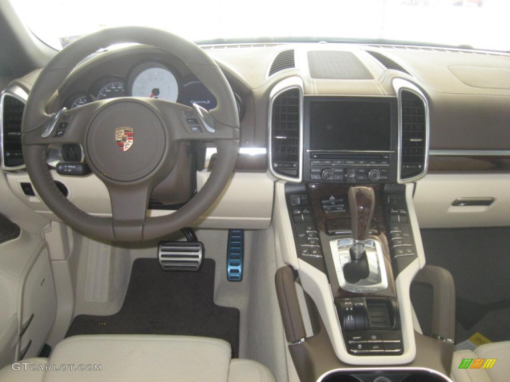 2011 Porsche Cayenne S Umber Brown/Cream Dashboard Photo #46670090