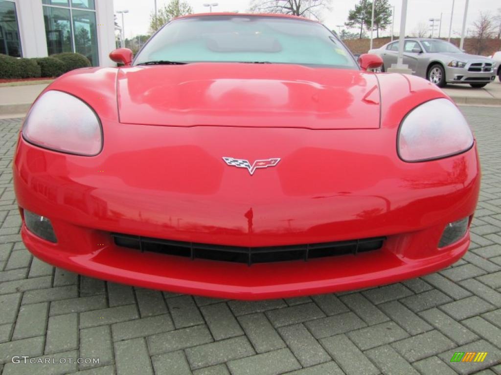 Victory Red 2008 Chevrolet Corvette Coupe Exterior Photo #46670231