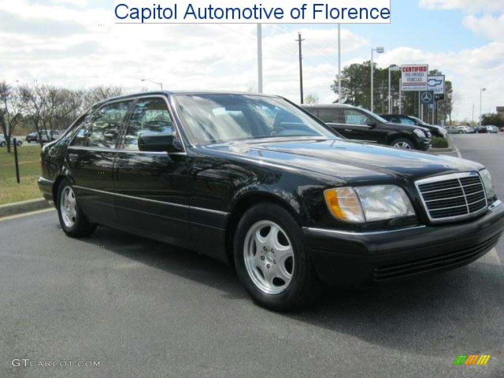 1999 S 420 Sedan - Black / Parchment photo #1