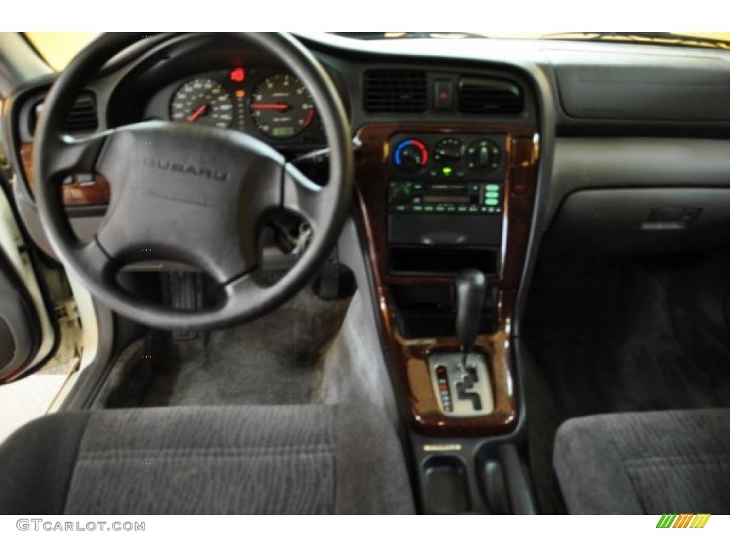 2000 Outback Wagon - White Birch / Black photo #5