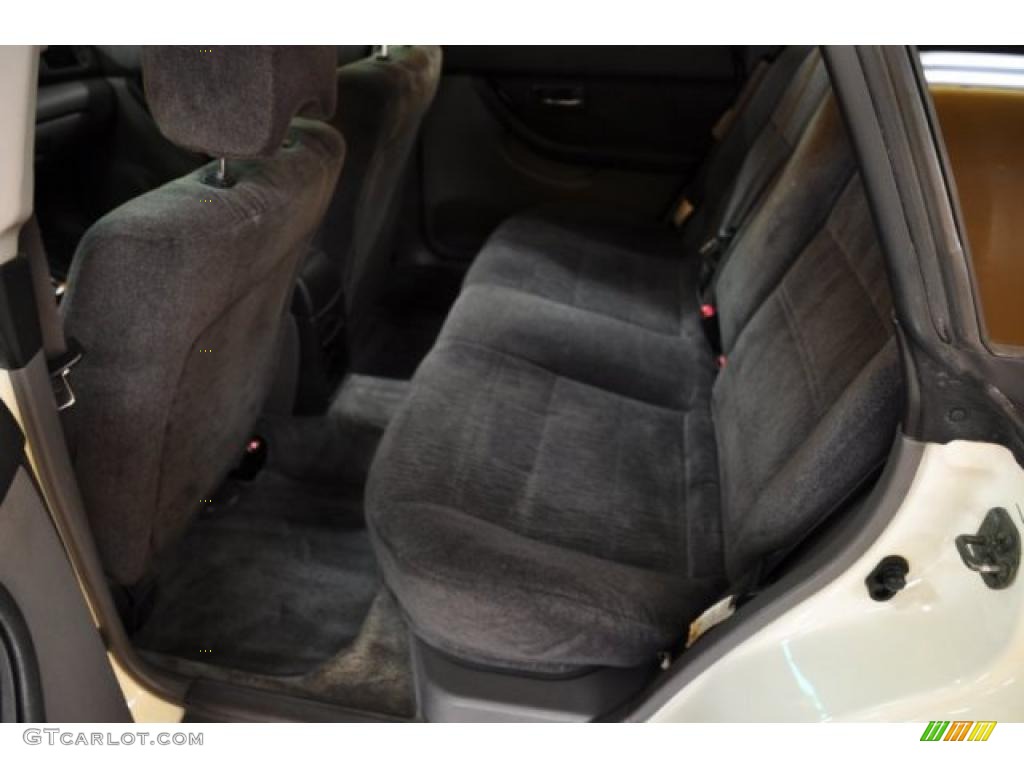 2000 Outback Wagon - White Birch / Black photo #11