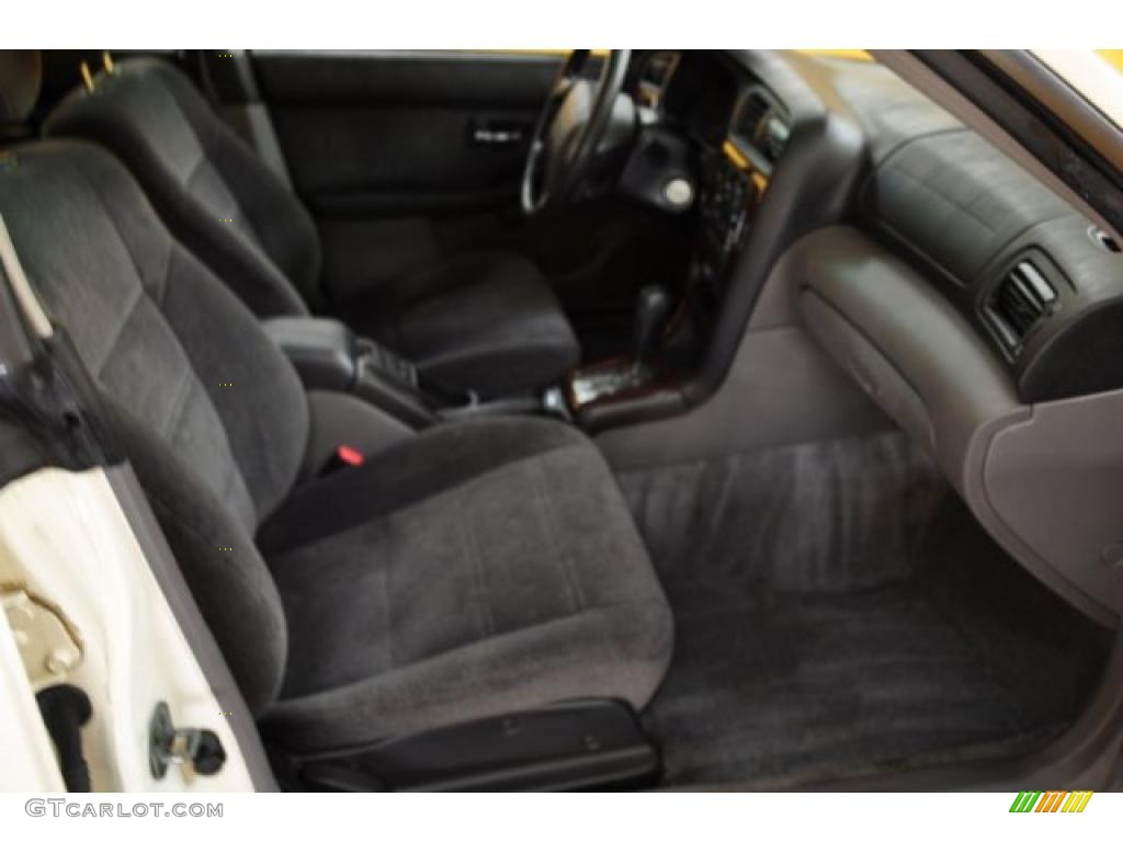 2000 Outback Wagon - White Birch / Black photo #14