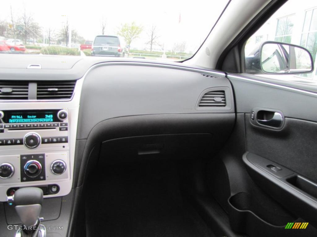 2010 Malibu LT Sedan - Imperial Blue Metallic / Ebony photo #20
