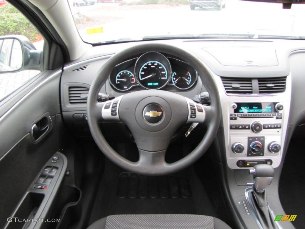 2010 Malibu LT Sedan - Imperial Blue Metallic / Ebony photo #22