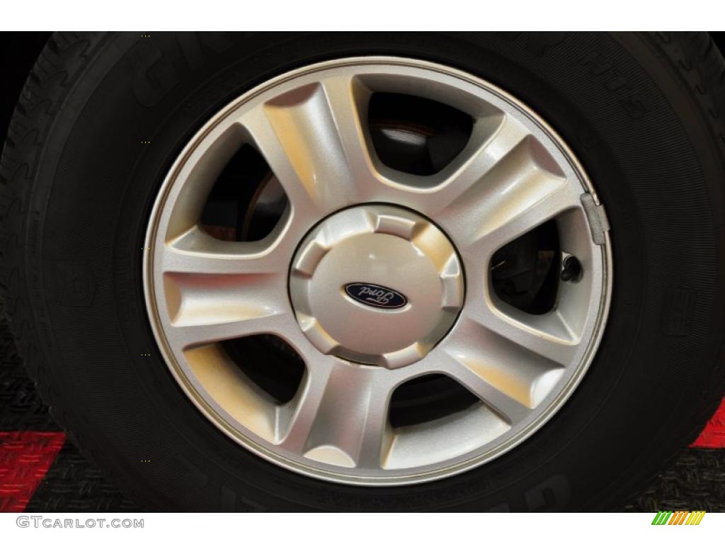 2004 Ford Escape XLT V6 4WD Wheel Photo #46673396