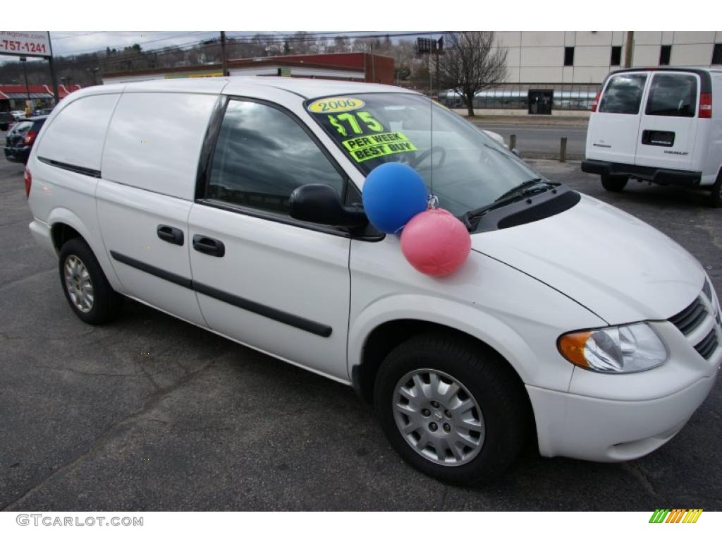 2006 Grand Caravan C/V - Stone White / Medium Slate Gray photo #3