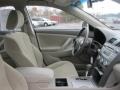 Super White - Camry LE Photo No. 17