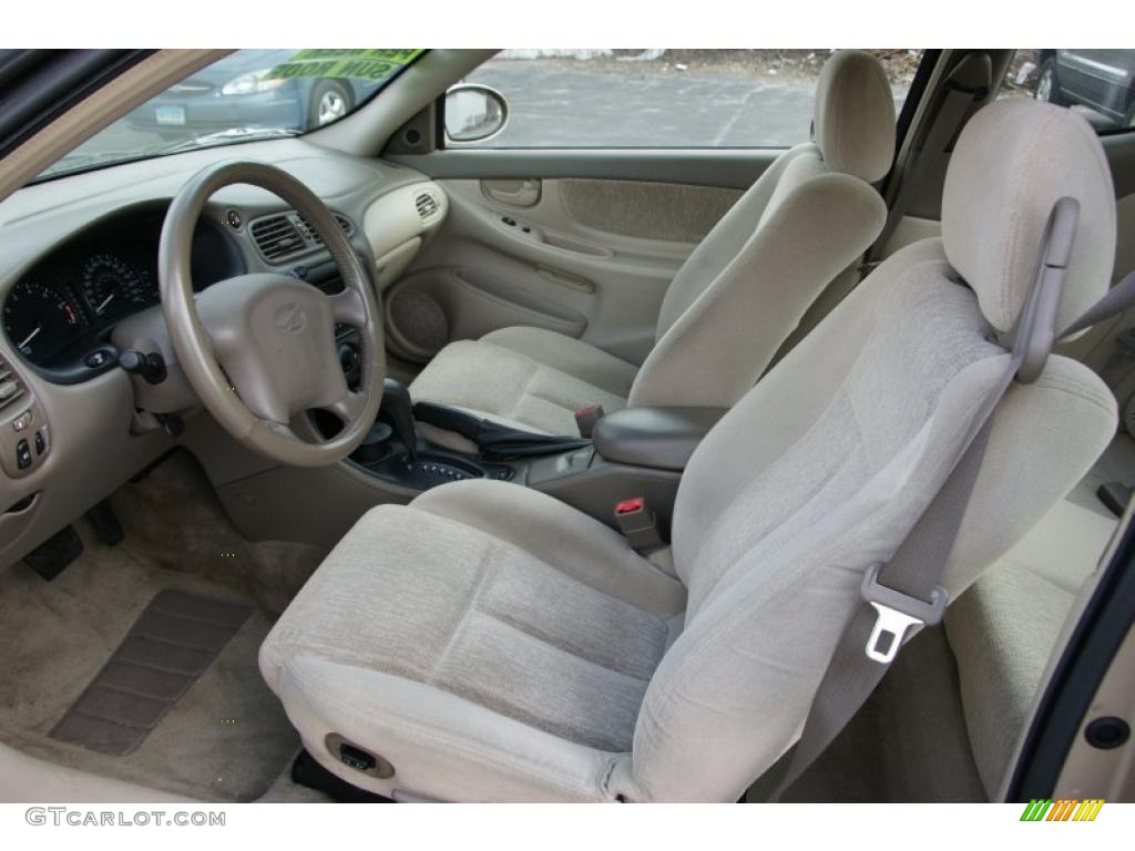 Neutral Interior 2001 Oldsmobile Alero GL Coupe Photo #46675259